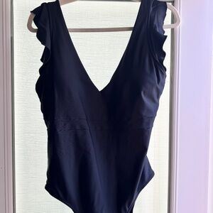 Summersalt Ruffle Backflip in Sea Urchin